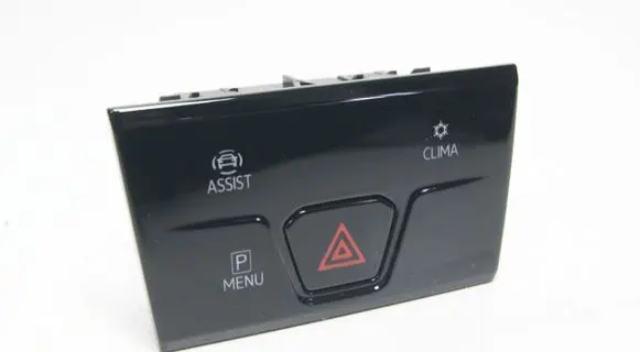 Volkswagen Golf VIII Hazard light switch 5H0925200P