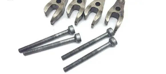 Mercedes-Benz E W212 Fuel Injector clamp holder 