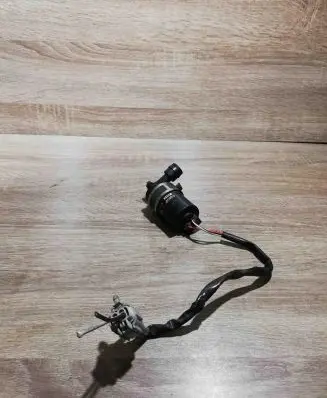 Nissan Murano Z50 Electric auxiliary coolant/water pump 63800 4y3