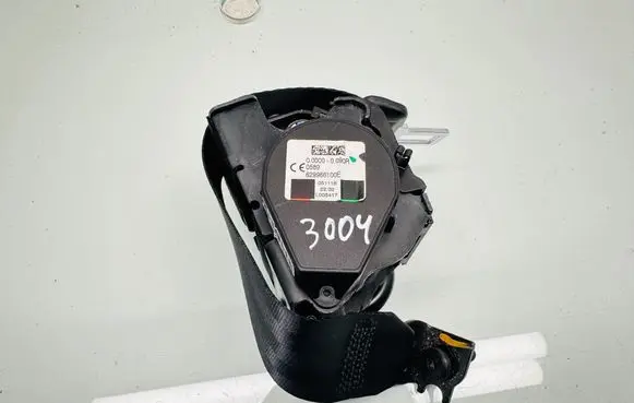 Renault Talisman Rear seatbelt 000000090R 629966100E 005417