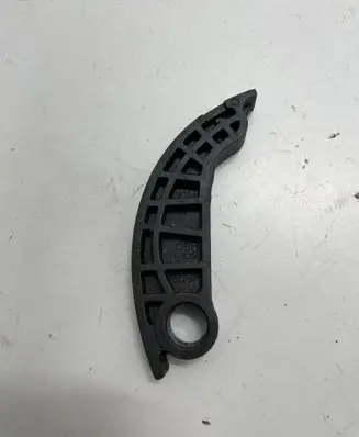 Porsche Macan (95B) Slide rail for timing chain 06H109509P