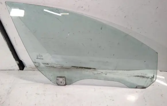 Mercedes-Benz CLS C219 Front door window glass four-door