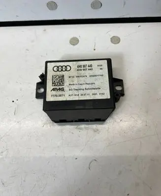 Audi A7 S7 4G Parking PDC control unit/module 4H0907440