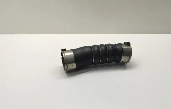 BMW 5 GT F07 Intercooler hose/pipe 7800144 11617800144