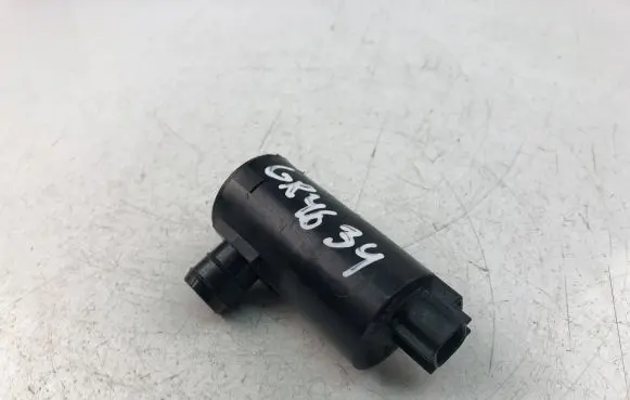 Toyota Aygo AB40 Windscreen/windshield washer pump 1032550001