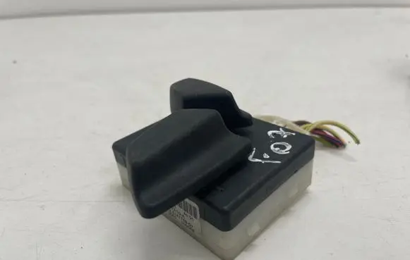 BMW 5 GT F07 Seat control switch 6958525
