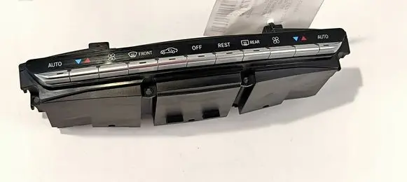 Mercedes-Benz S W221 Climate control/heater control trim A2218200256