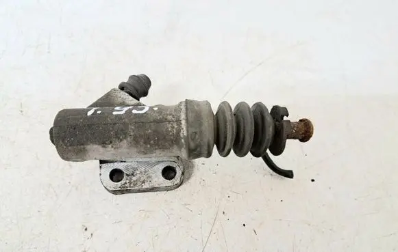 Honda Accord Clutch slave cylinder 