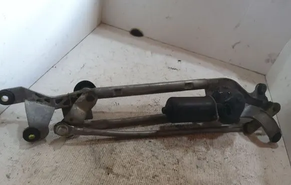 Nissan Primera Front wiper linkage and motor 28810AU310 1155603B