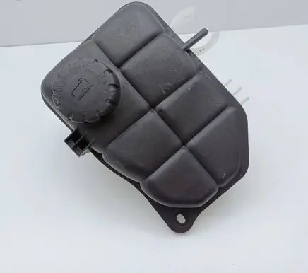 Mercedes-Benz C W203 Coolant expansion tank/reservoir 2035000049