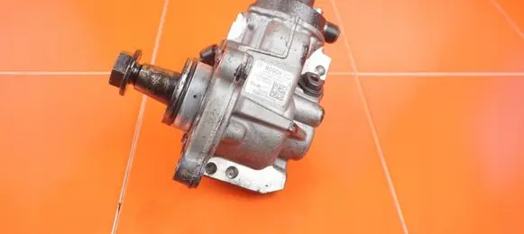 Jaguar XE Fuel injection high pressure pump G4D39B395AA 19MB13