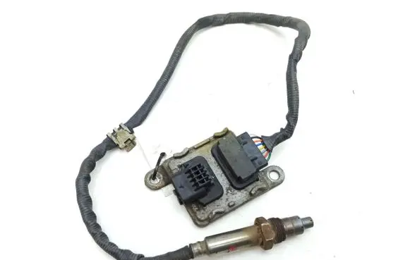 Mercedes-Benz Sprinter W907 W910 Lambda probe sensor A0009053109