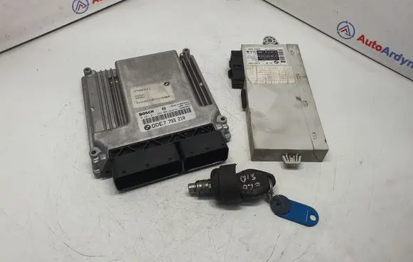 BMW 5 E60 E61 Engine ECU kit and lock set 7793210 13617793210 0281011224
