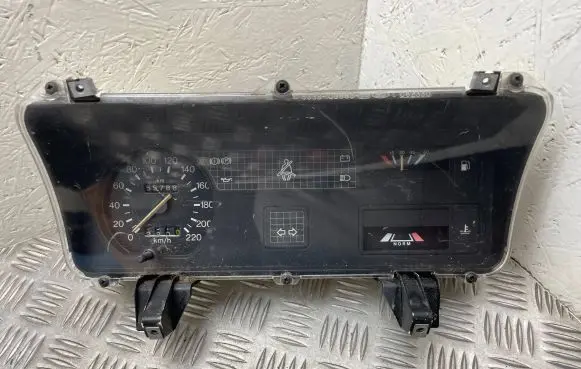 Ford Sierra Speedometer (instrument cluster) 87BB10841AA 062330