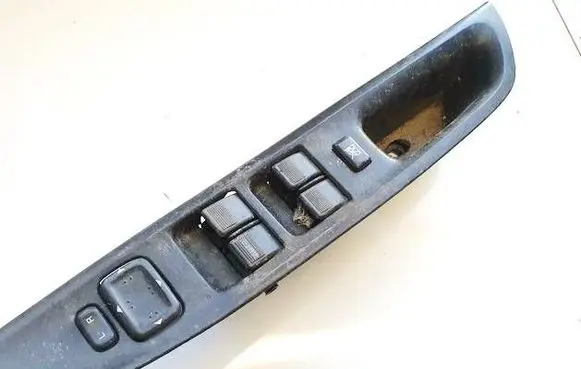 Mazda 6 Electric window control switch GJ6A684L6