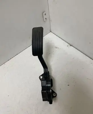 Subaru Outback Accelerator throttle pedal 36010AG140