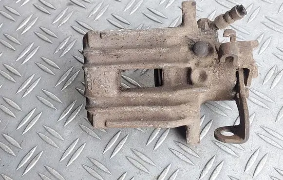 Seat Exeo (3R) Rear brake caliper
