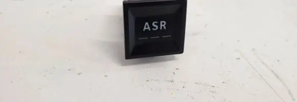 Traction control (ASR) switch