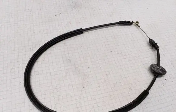 Volkswagen Touran I Rear door cable line 1T0839085
