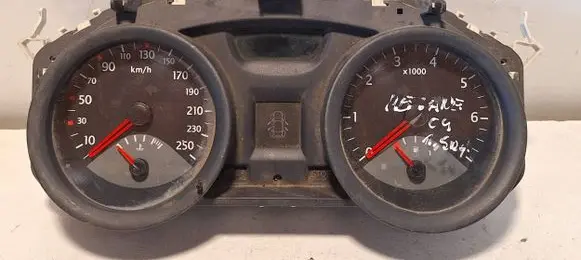 Renault Megane II Speedometer (instrument cluster) 8200306535 35110419 2RPF14B115A
