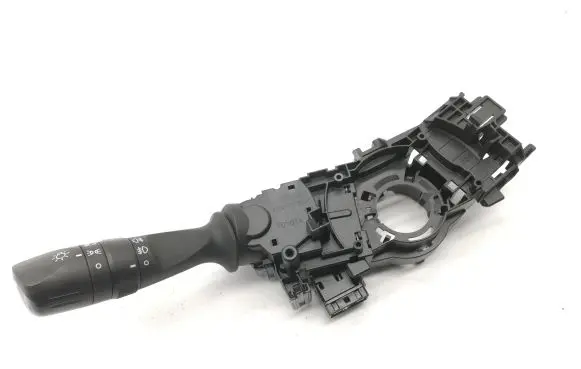 Toyota Auris E180 Indicator stalk 17F852