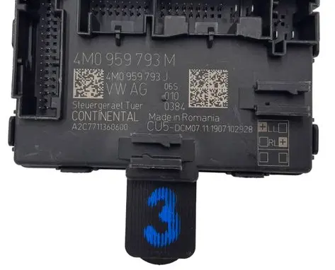 Audi Q7 4M Door control unit/module 4M0959793M