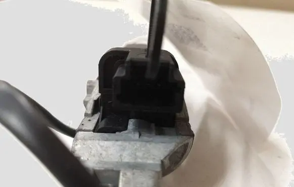 Peugeot 407 Ignition lock 9648445180
