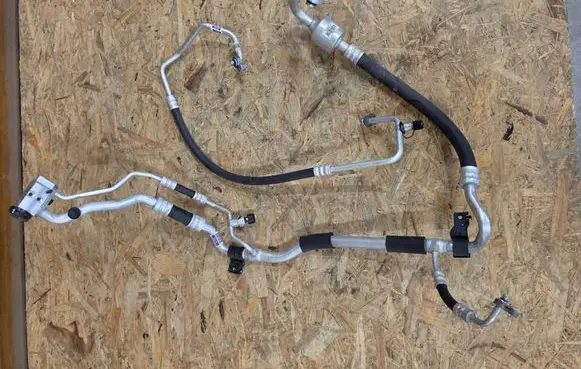 KIA Stonic Air conditioning (A/C) pipe/hose 97775H8900