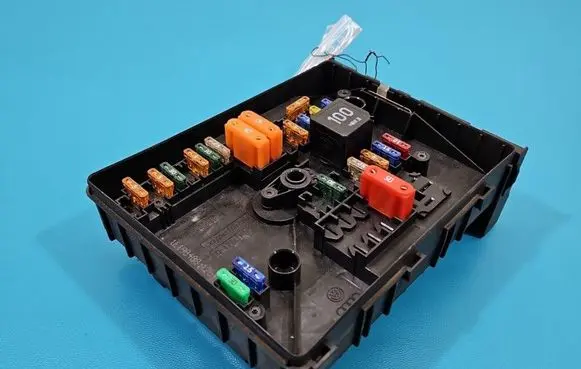 Volkswagen Tiguan Fuse box set IMPRK1534783
