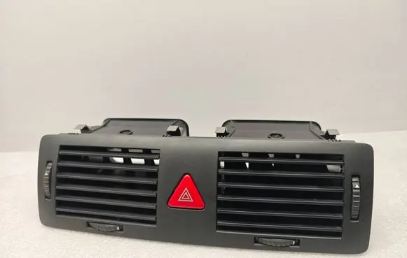 Skoda Fabia Mk1 (6Y) Dash center air vent grill 6Y0820951