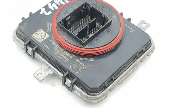 Peugeot 3008 III LED ballast control module 9858180080