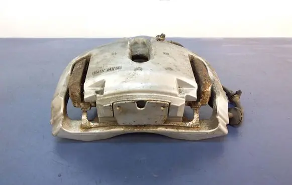 BMW 7 F01 F02 F03 F04 Front brake caliper