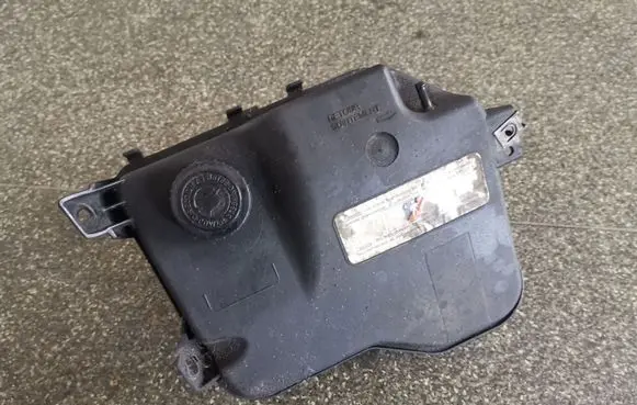 Citroen C5 Power steering fluid tank/reservoir 9636068780 9655382280