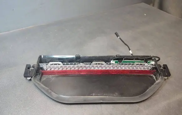 Tesla Model Y Third/center stoplight 1495819 P149581900G