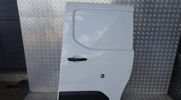 Opel Combo E Side sliding door 