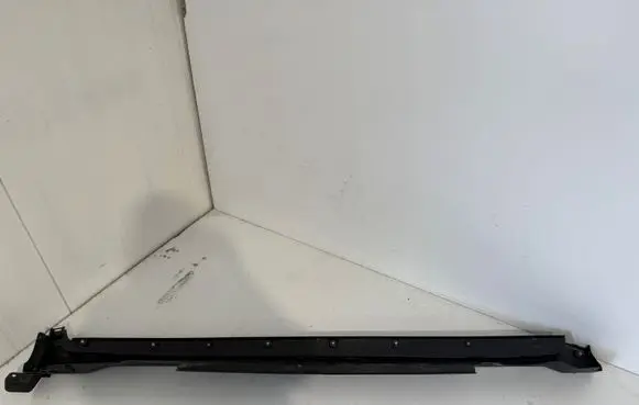 Toyota C-HR I Front sill (body part) 75852