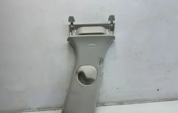 Land Rover Discovery 5 (B) pillar trim (top) HY3224396AD0