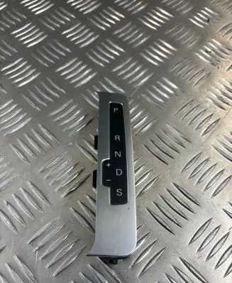Audi Q7 4L Gear shift selector indicator 4L2713463A 7130529