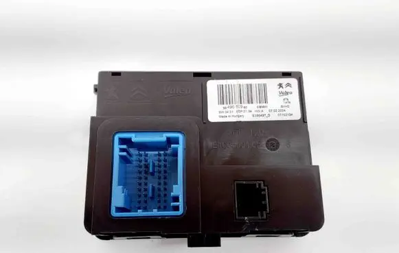 Peugeot 5008 II Other devices 9849650980