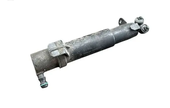 Mercedes-Benz E W211 Headlight washer spray nozzle 2118600547 A2118600547