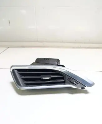 Dashboard side air vent grill/cover trim