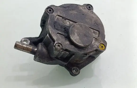 Mercedes-Benz S W221 Vacuum pump
