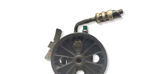Volvo V70 Power steering pump 7611332112