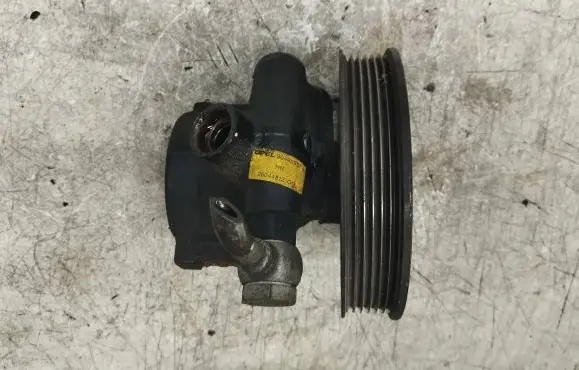Opel Vectra B Power steering pump 90495957 26044812