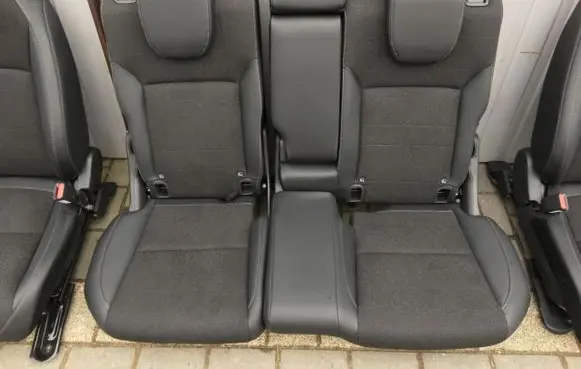 Honda HR-V Second row seats 