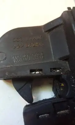 Volkswagen Golf V Loading door lock loop/hook striker 1K6827505E