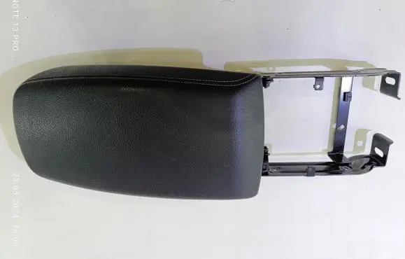 BMW X3 F25 Armrest