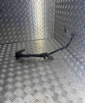 Engine coolant pipe/hose