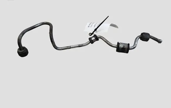 Land Rover Discovery 3 - LR3 Fuel injector supply line/pipe
