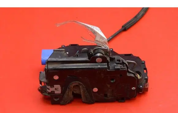 Skoda Roomster (5J) Front door lock 3B1837015AR